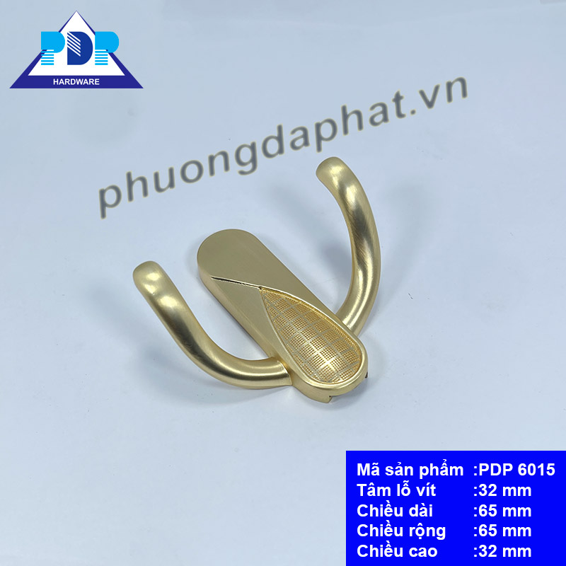 Móc Treo Hiện Đại mang phong cách hiện đại cùng dáng vẻ đơn giản và màu vàng sang trọng sẽ làm tăng giá trị phẩm chất cho nội thất.