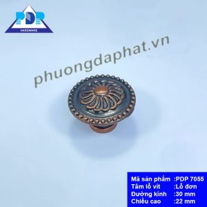 Núm Tay Nắm Tủ Cổ Điển với mặt trước tay nắm được tích hợp cách điệu bông hoa rất trang nhã