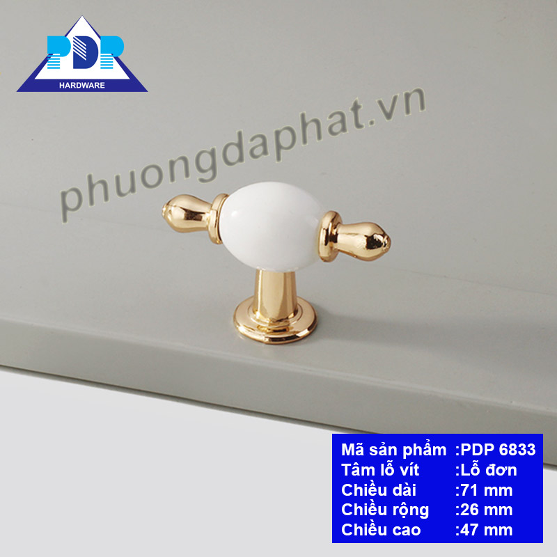 Núm Tay Nắm Tủ rất quyến rũ qua những đường cong tinh tế cùng màu vàng bóng và trắng tinh khôi mang lại sự sang trọng và đẳng cấp cho nội thất.