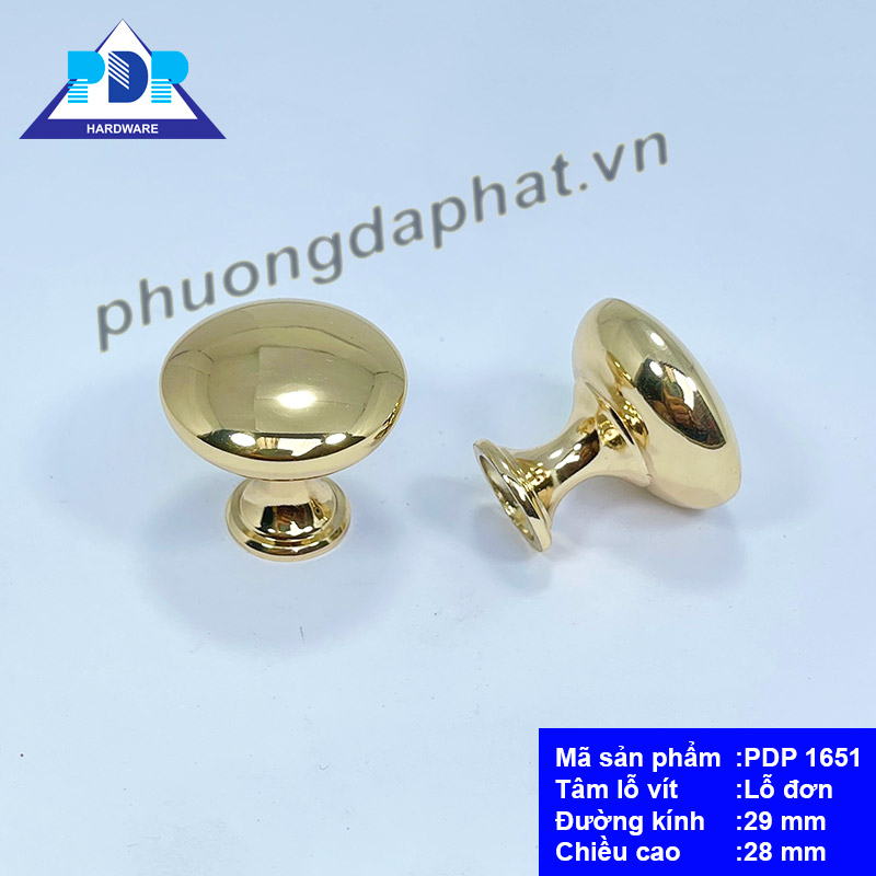 Núm Tay Nắm Tủ với mặt tròn nhẵn và màu vàng bóng tạo hiệu ứng bắt mắt