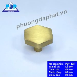 Núm Tủ với thiết kế hình lục giác hiện đại