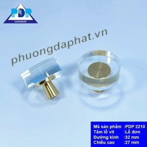 Núm Tủ Hiện Đại mang dáng vẻ đơn giản