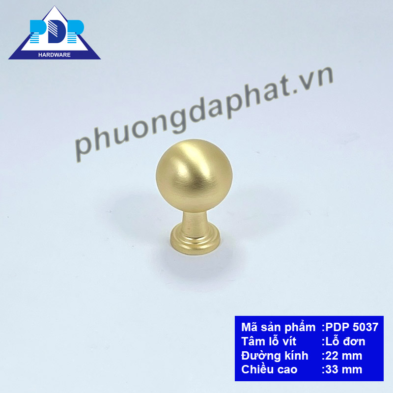 Núm Tủ Hiện Đại mang dáng vẻ đơn giản