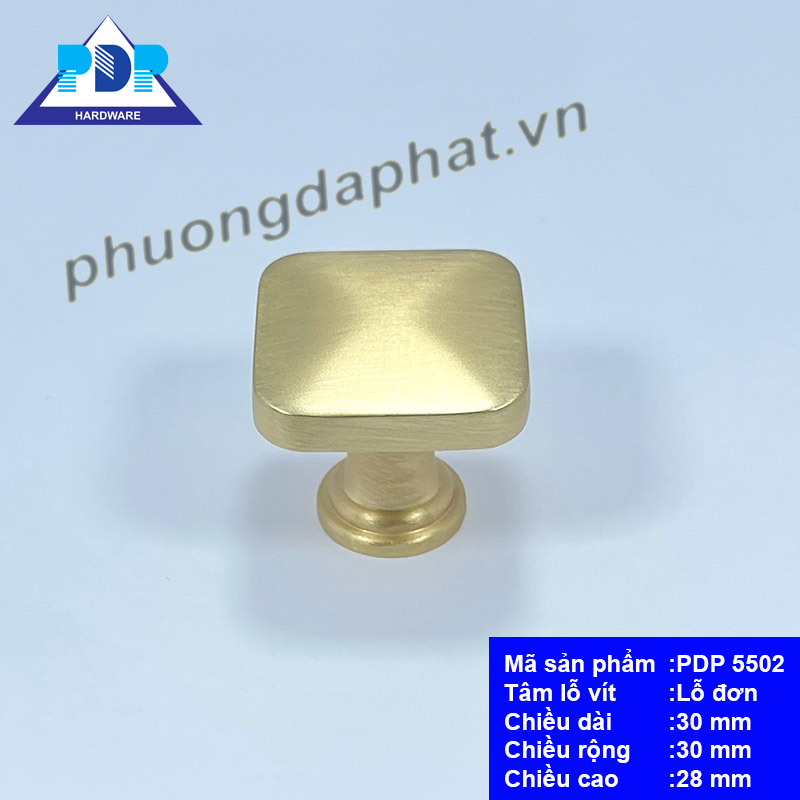 Núm Tủ Hiện Đại mang dáng vẻ đơn giản