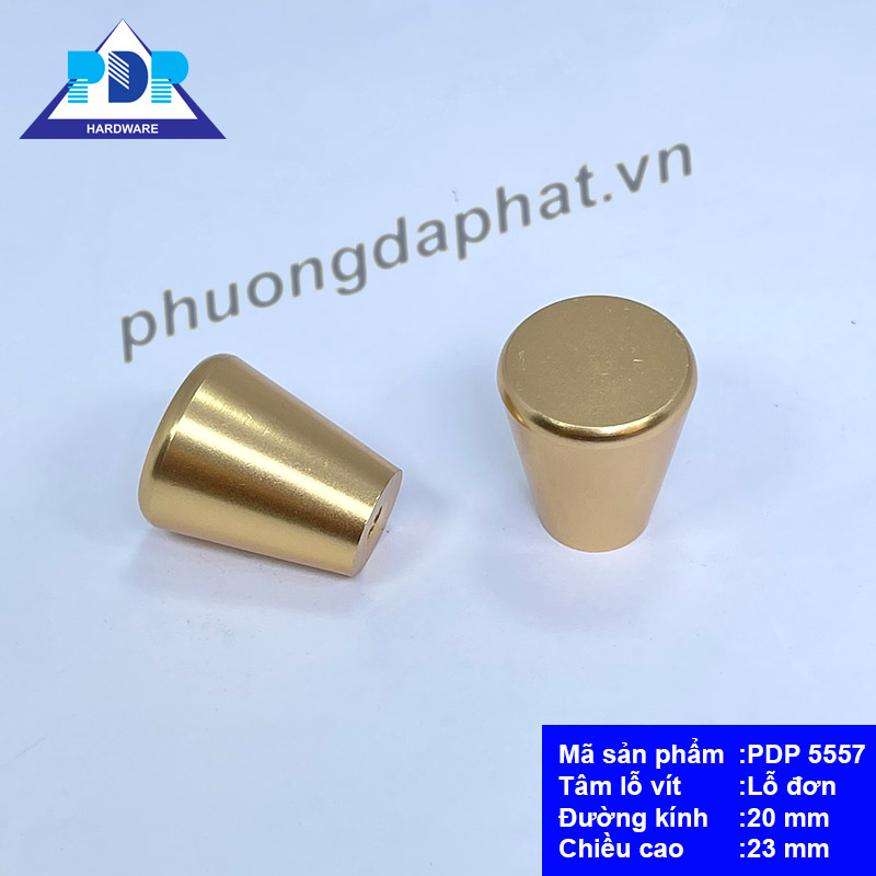 Núm Tủ mang dáng vẻ đơn giản
