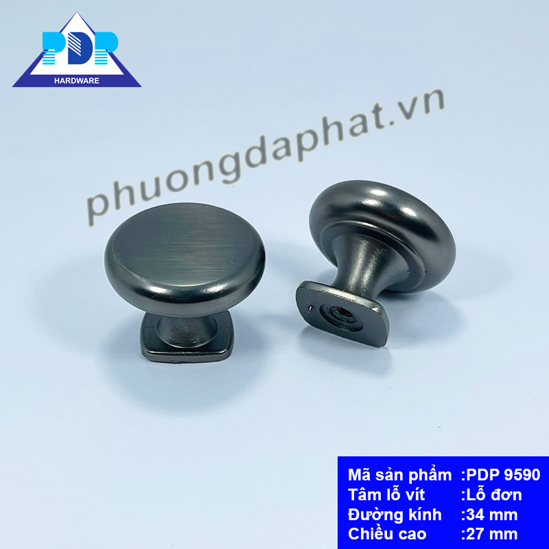 Núm Tủ với phong cách dễ dàng tiếp cận