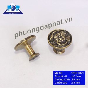 Núm Tủ Phong Cách Châu Âu có chi tiết đẹp mắt được chế tác công phu tỉ mỉ