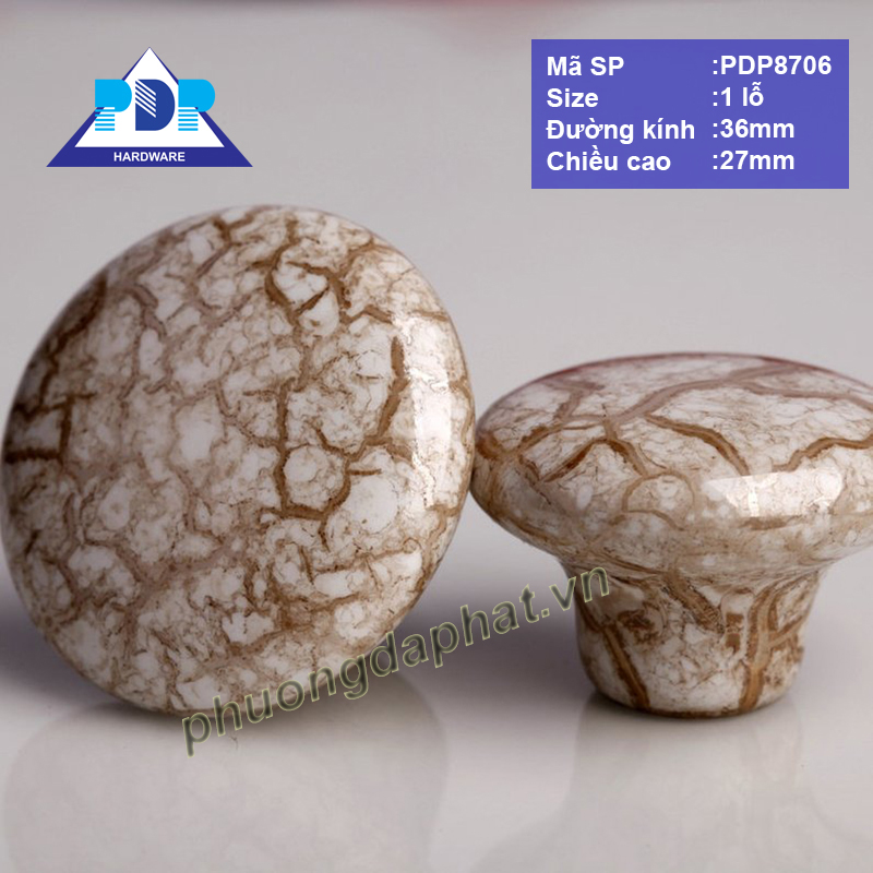 Núm Tủ với họa tiết vân đá được khắc họa trên nền chất liệu sứ rất trang nhã và duyên dáng