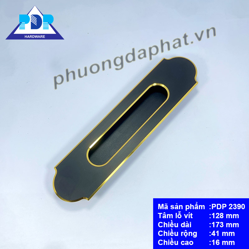 Tay Nắm Âm rất ấn tượng về diện mạo khi được bao phủ bởi đường viền màu vàng xung quanh tay nắm