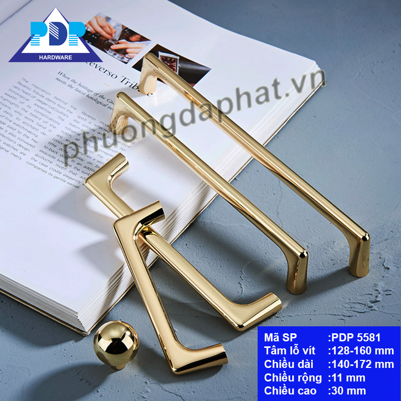 Tay Nắm Hiện Đại mang phong cách hiện đại cùng dáng vẻ đơn giản và màu vàng sang trọng sẽ làm tăng giá trị phẩm chất cho nội thất.