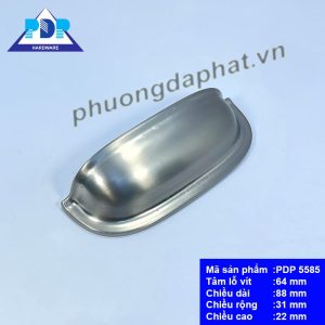 Tay Nắm Ngăn Kéo rất duyên dáng cùng màu bạc xước bắt mắt. quyến rũ