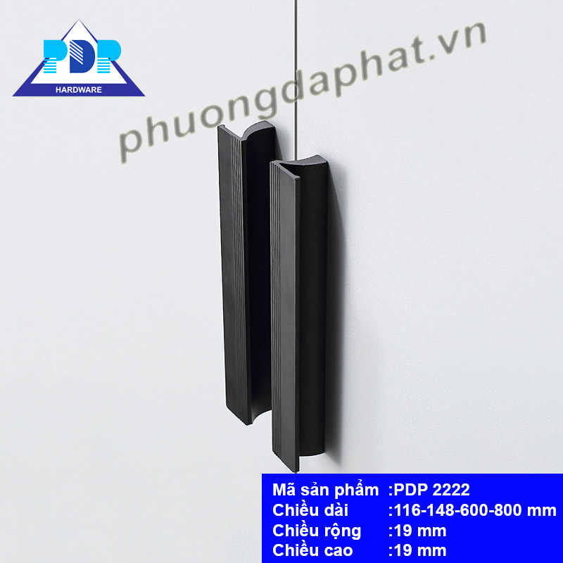 Tay Nắm Tủ Áo mang dáng vẻ đơn giản cung cấp khoảng không gian thoải mái khi cầm