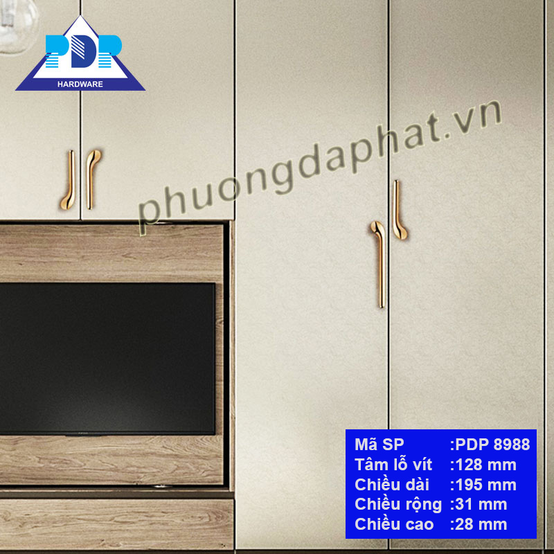 Tay Nắm Tủ Cao Cấp với thiết kế đối xứng độc đáo cùng màu vàng bóng vô cùng duyên dáng. Ứng dụng rộng rãi thích hợp cho mọi cách lắp đặt dọc hay ngang.