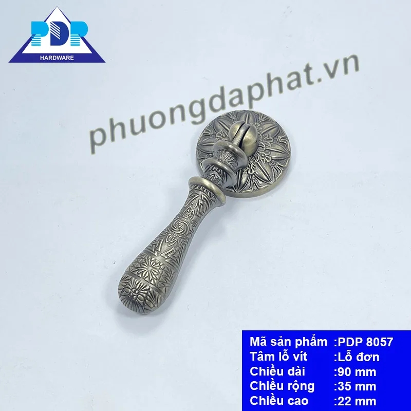 Tay Nắm Tủ Cao Cấp với mặt trước tay nắm tích hợp cách điệu bông hoa rất trang nhã