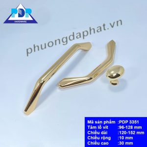 Tay Nắm Tủ Cao Cấp màu vàng bóng sang trọng được chế tác mang lại ấn tượng về thẩm mỹ với vẻ đẹp bắt nguồn từ sự đơn giản.