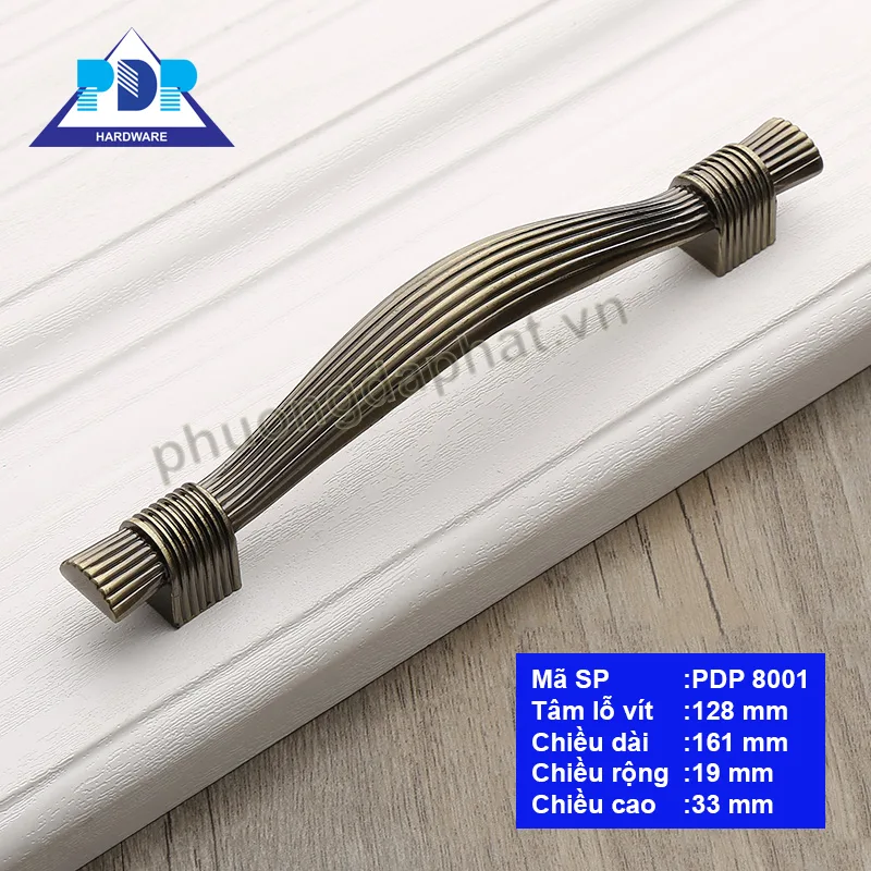 Tay Nắm Tủ Cổ Điển với chi tiết đẹp mắt được chế tác công phu với những đường cong bắt mắt