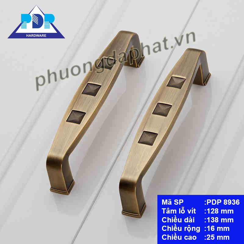 Tay Nắm Tủ Cổ Điển có kết cấu khối vuông