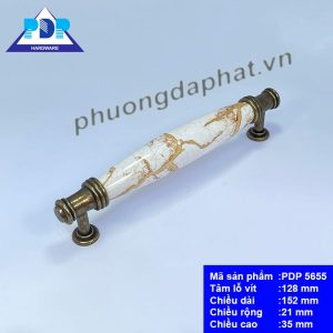 Tay Nắm Tủ Gốm Sứ mang đậm phong cách cổ điển với chất liệu sứ ở thân cùng hoa văn đá rất tinh tế