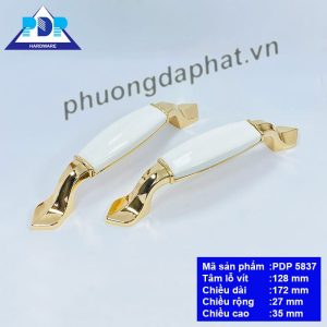 Tay Nắm Tủ Gốm Sứ  rất quyến rũ qua những đường cong tinh tế cùng màu vàng bóng và trắng tinh khôi mang lại sự sang trọng và đẳng cấp cho nội thất.