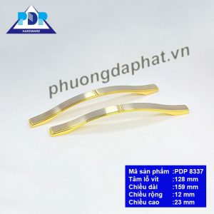 Tay Nắm Tủ Hiện Đại với sự kết hợp giữa màu bạc xước và vàng bóng tạo thành tổng thể hài hòa đẹp mắt thích hợp cho các tủ đặt trong phòng khách.
