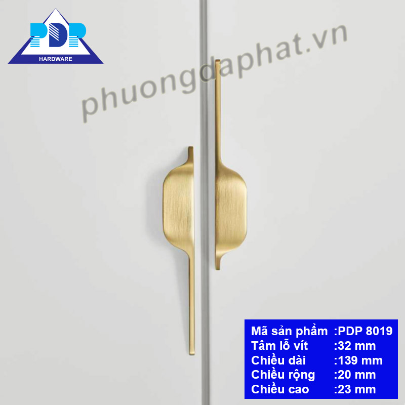 Tay Nắm Tủ Hiện Đại với thiết kế đối xứng độc đáo cùng màu vàng xước vô cùng duyên dáng. Ứng dụng rộng rãi thích hợp cho mọi cách lắp đặt dọc hay ngang.
