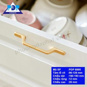 Tay Nắm Tủ Hiện Đại PDP8895 — Vàng Mờ & Be Tối Giản Tay Nắm Tủ Hiện Đại được chế tác mang lại ấn tượng về thẩm mỹ với vẻ đẹp bắt nguồn từ sự đơn giản.