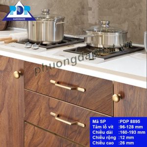 Tay Nắm Tủ Hiện Đại PDP8895 — Vàng Mờ & Be Tối Giản Tay Nắm Tủ Hiện Đại được chế tác mang lại ấn tượng về thẩm mỹ với vẻ đẹp bắt nguồn từ sự đơn giản.