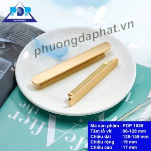 Tay Nắm Tủ với nét cong tinh tế được bo tròn tạo cảm giác mỏng manh duyên dáng nhưng vô cùng chắc chắn