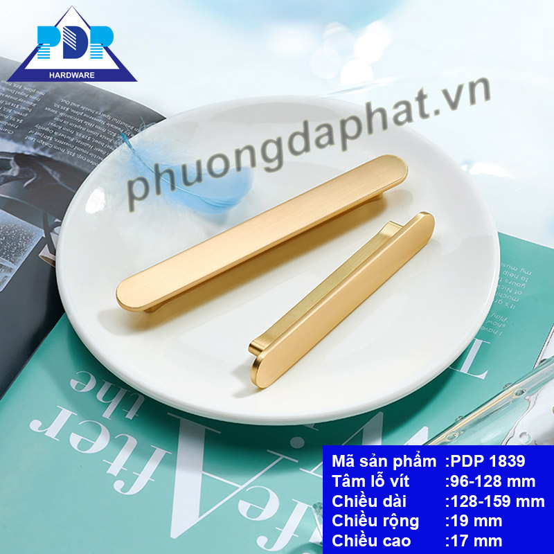 Tay Nắm Tủ với nét cong tinh tế được bo tròn tạo cảm giác mỏng manh duyên dáng nhưng vô cùng chắc chắn