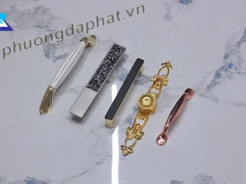 Hướng dẫn cách chọn tay nắm tủ phù hợp theo phong cách và chất liệu - Phương Đa Phát
